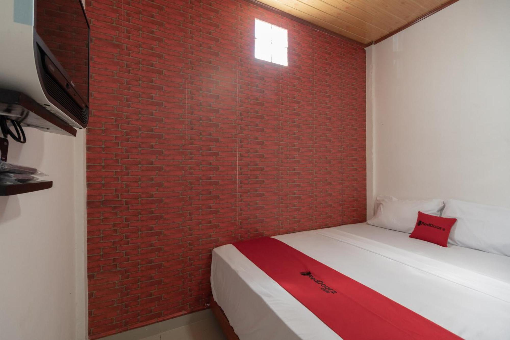 Reddoorz Syariah Near Jakabaring Sport City Palembang Eksteriør billede